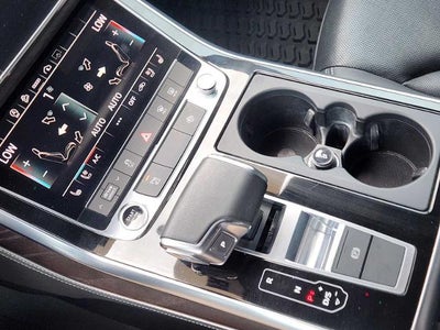 2022 Audi Q8 Premium Plus