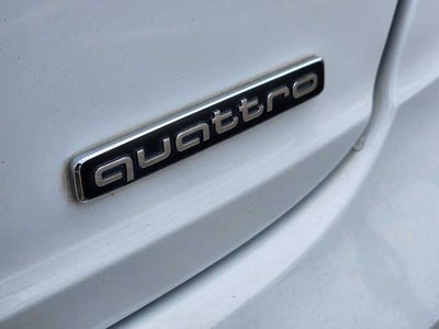 2022 Audi Q8 Premium Plus