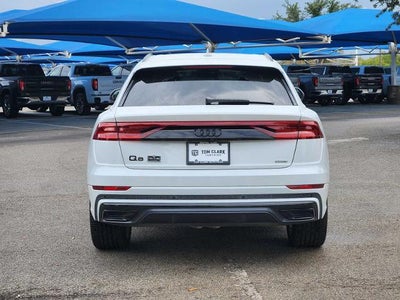 2022 Audi Q8 Premium Plus