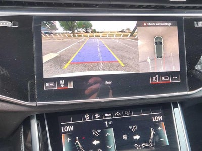 2022 Audi Q8 Premium Plus
