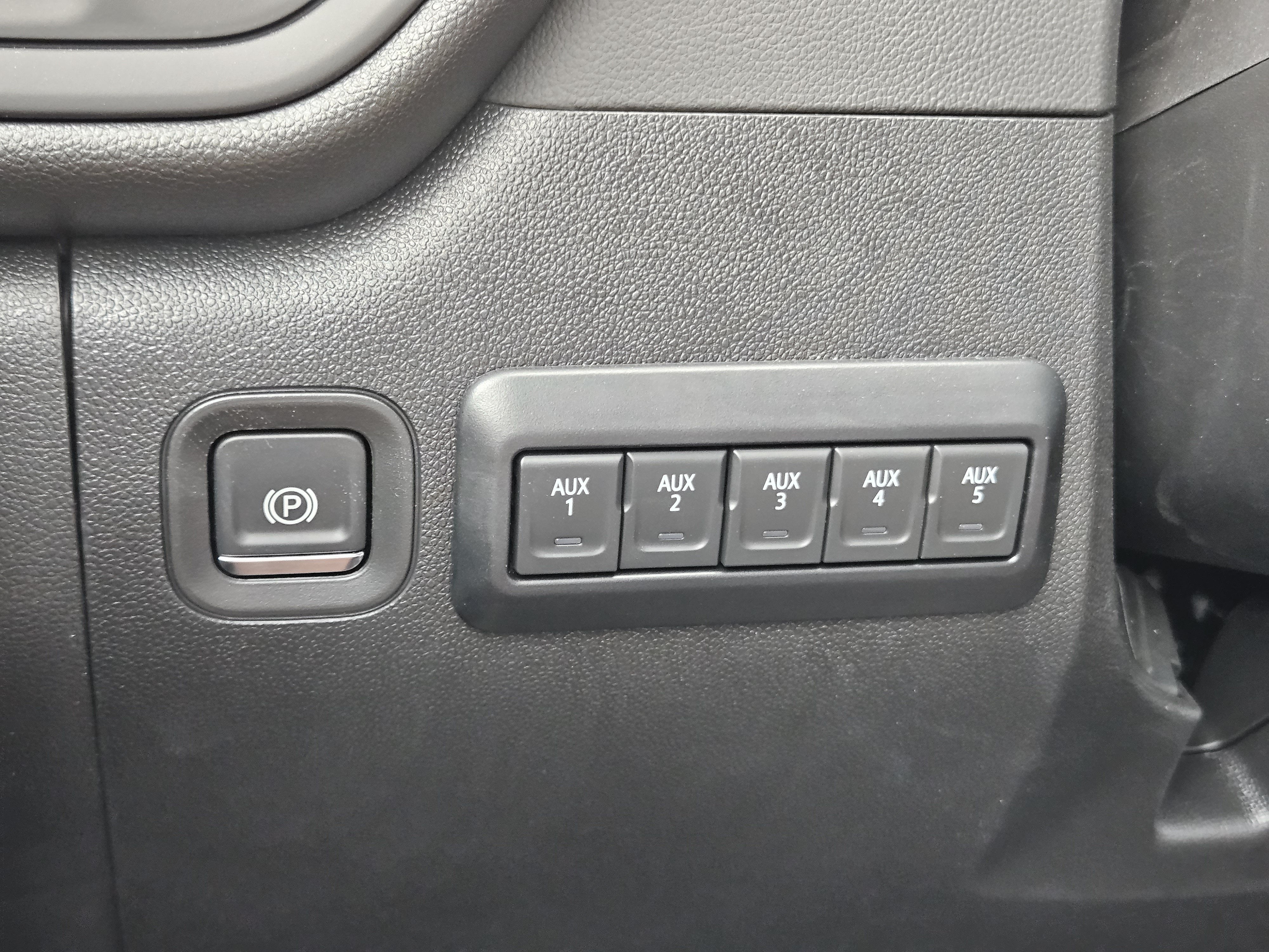 2026 Chevrolet Silverado 3500HD CC Work Truck