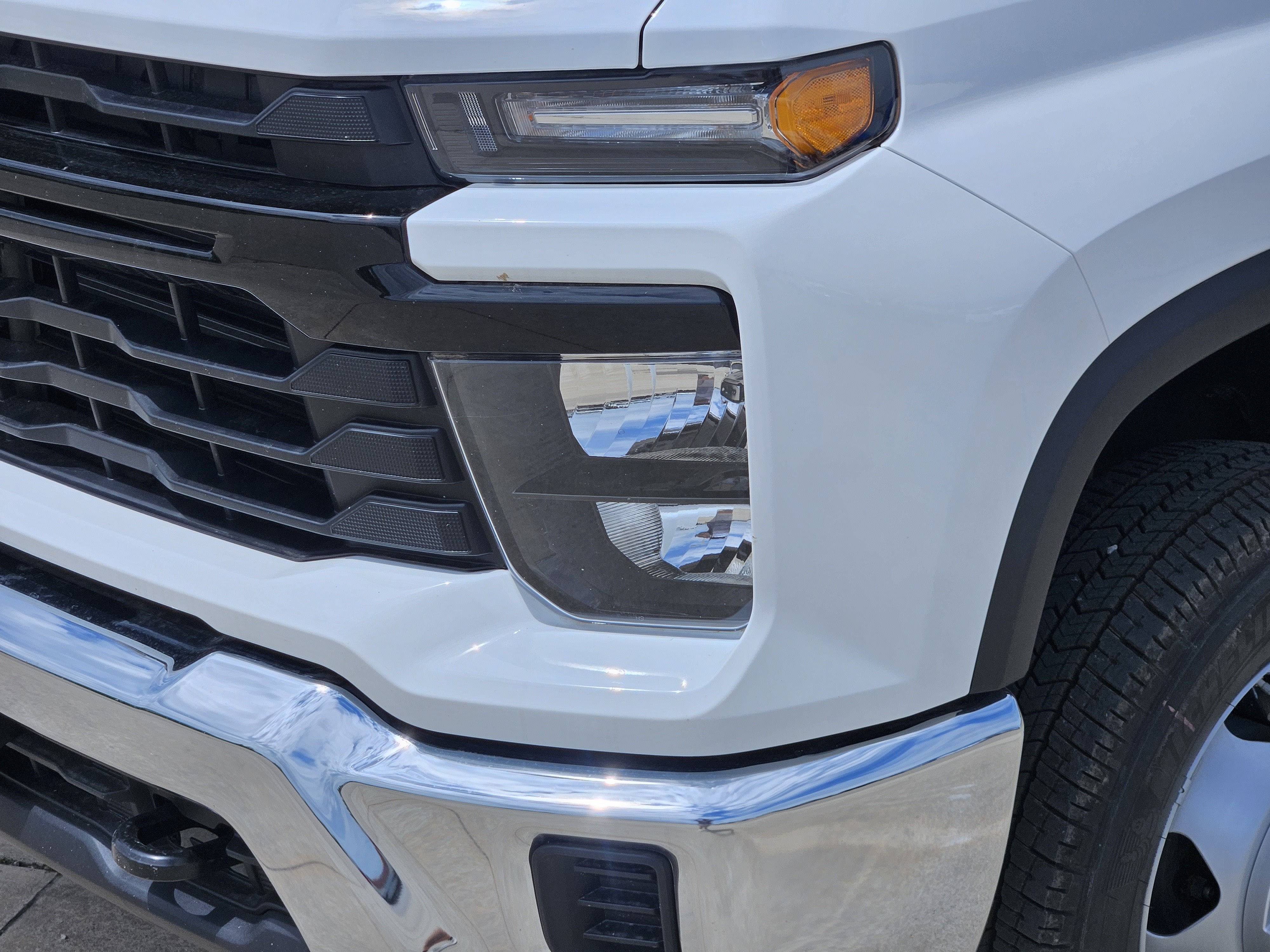 2026 Chevrolet Silverado 3500HD CC Work Truck