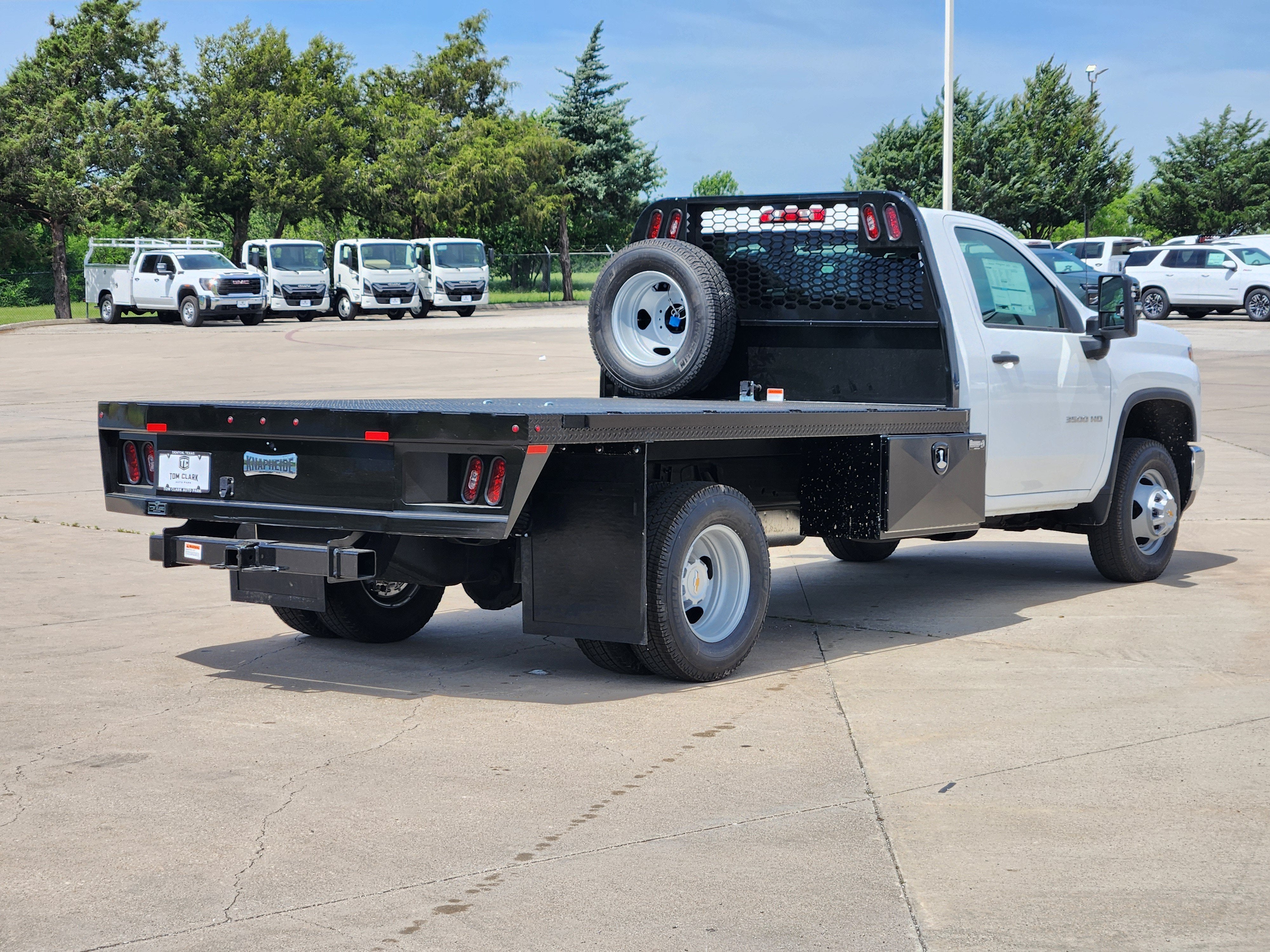 2026 Chevrolet Silverado 3500HD CC Work Truck