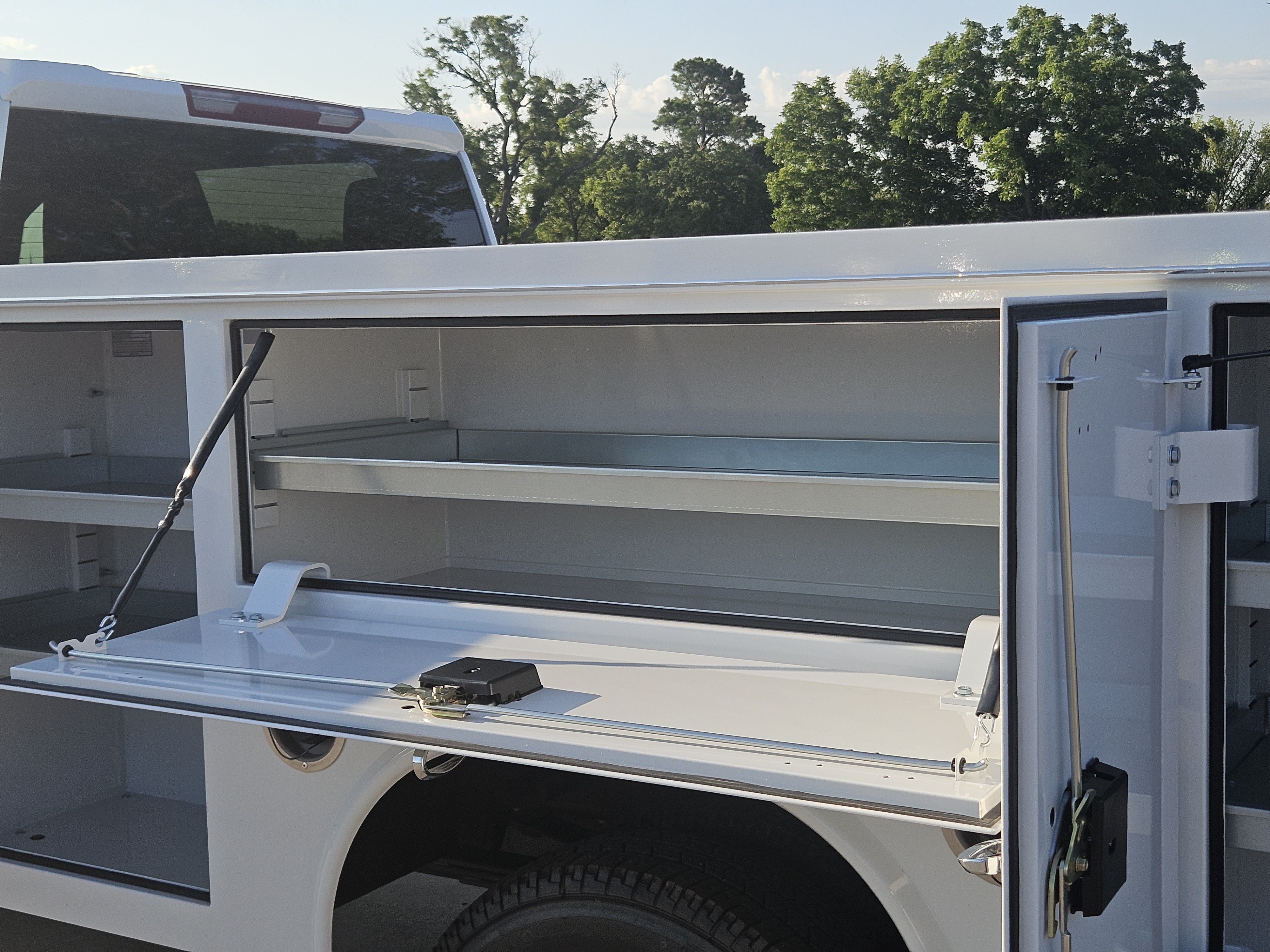 2026 Chevrolet Silverado 3500HD CC Work Truck