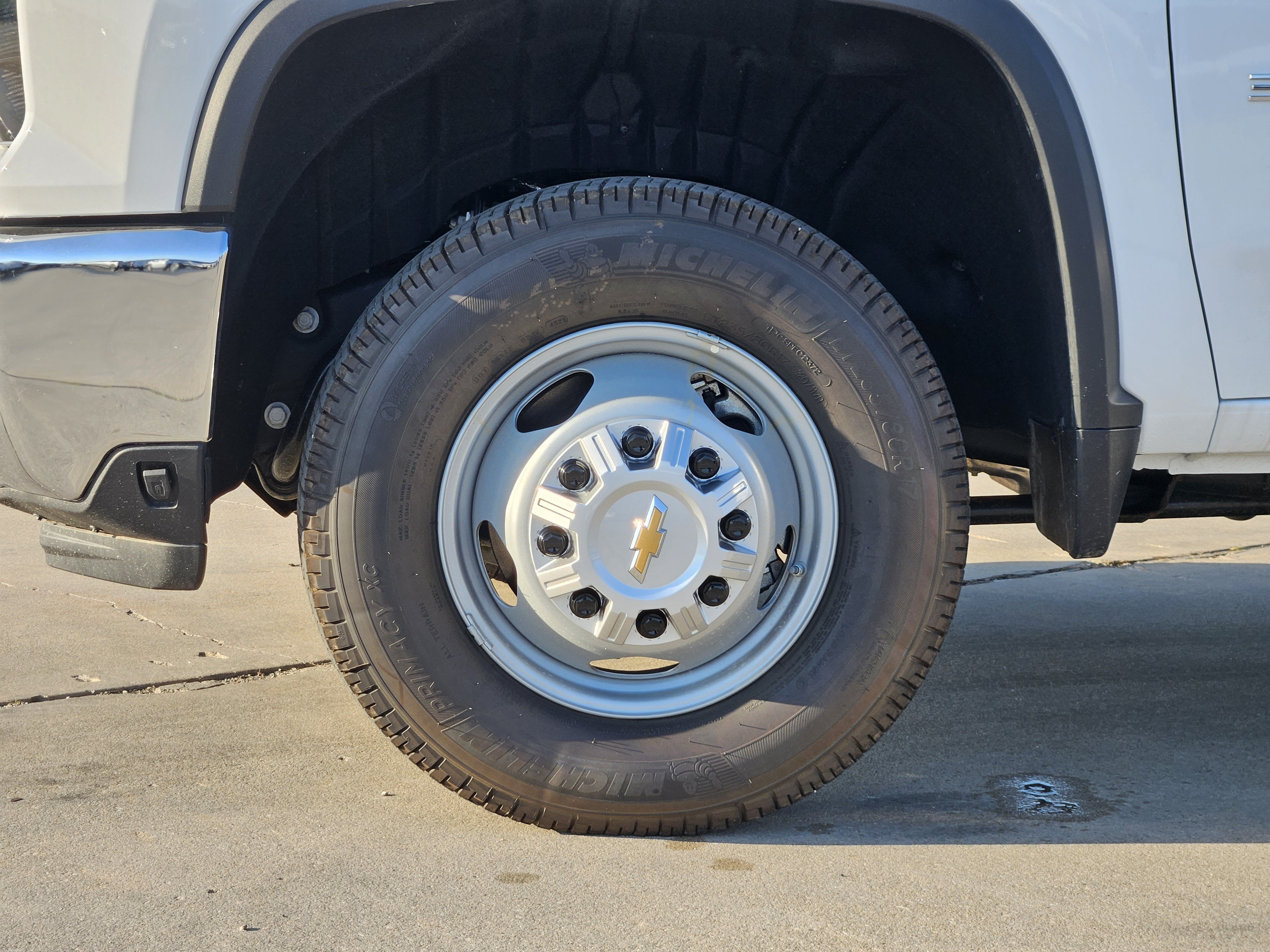 2026 Chevrolet Silverado 3500HD CC Work Truck