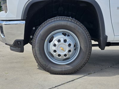 2026 Chevrolet Silverado 3500HD CC Work Truck