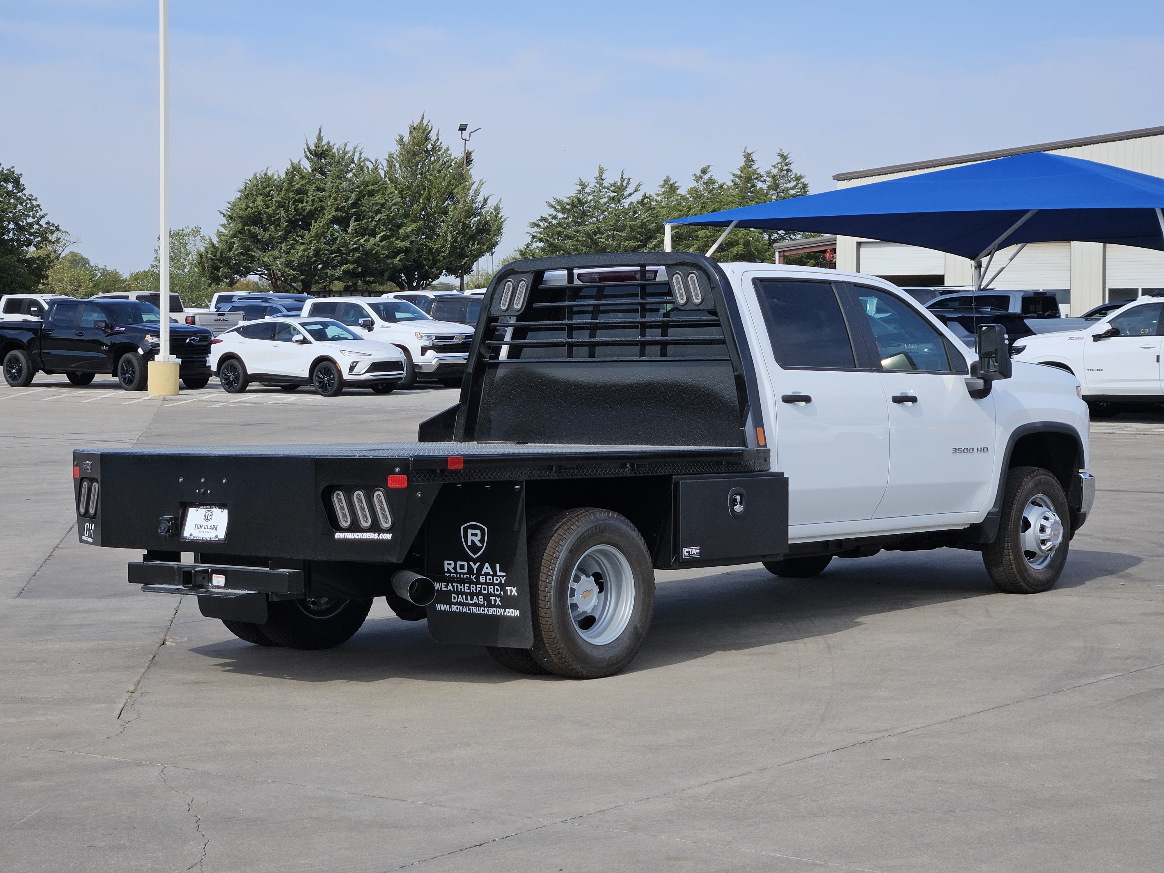2026 Chevrolet Silverado 3500HD CC Work Truck