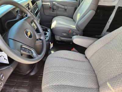 2025 Chevrolet Express Cargo Van Base