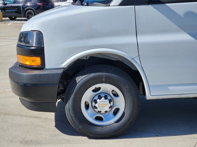 2025 Chevrolet Express Cargo Van Base