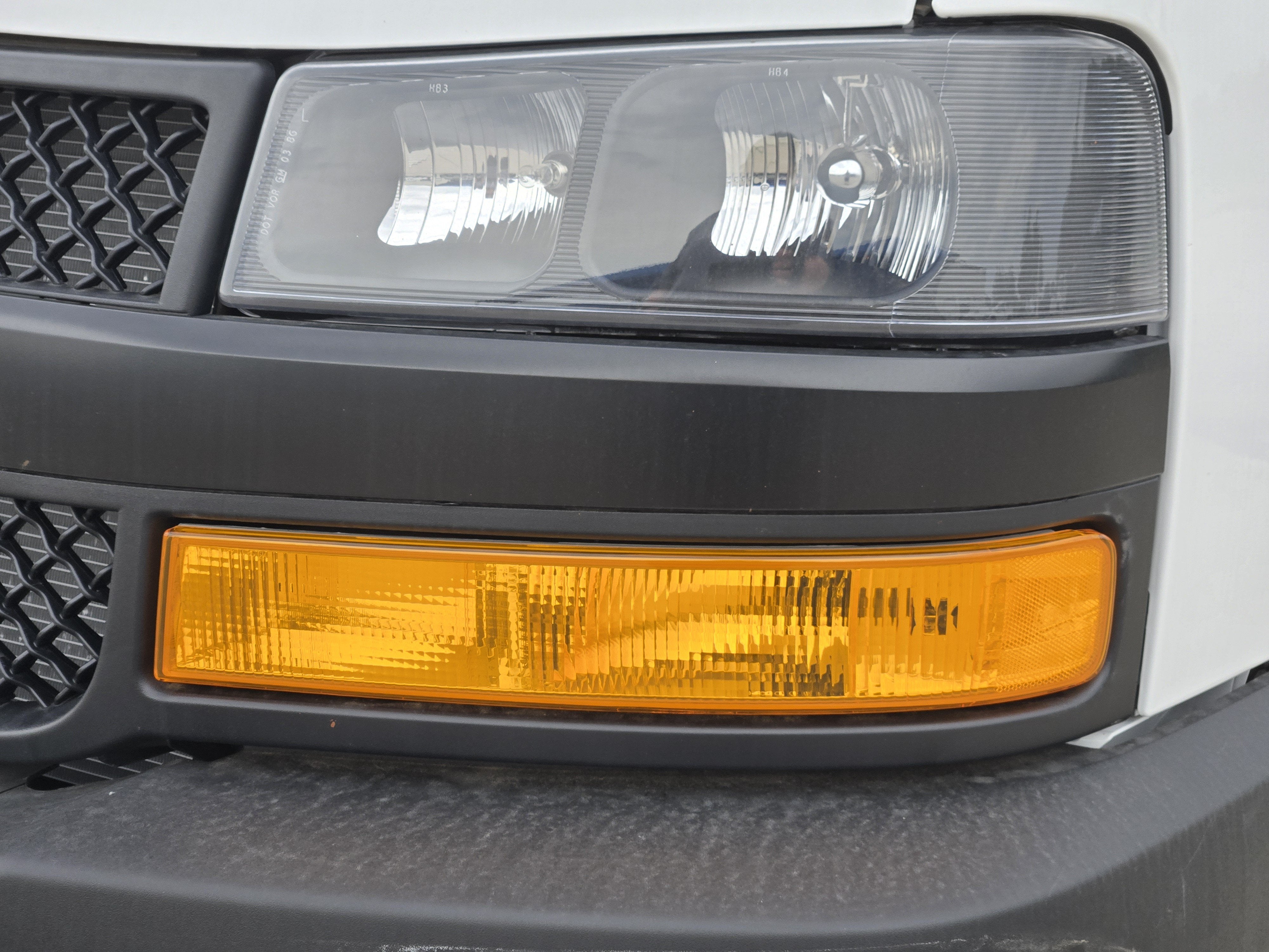 2025 Chevrolet Express Cargo Van Base