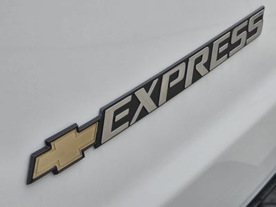 2025 Chevrolet Express Cargo Van Base