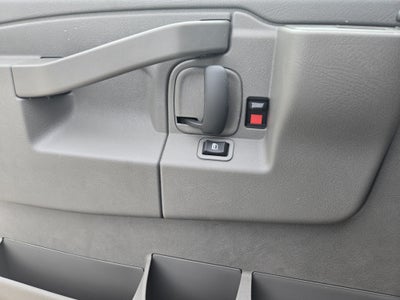 2025 Chevrolet Express Cargo Van Base