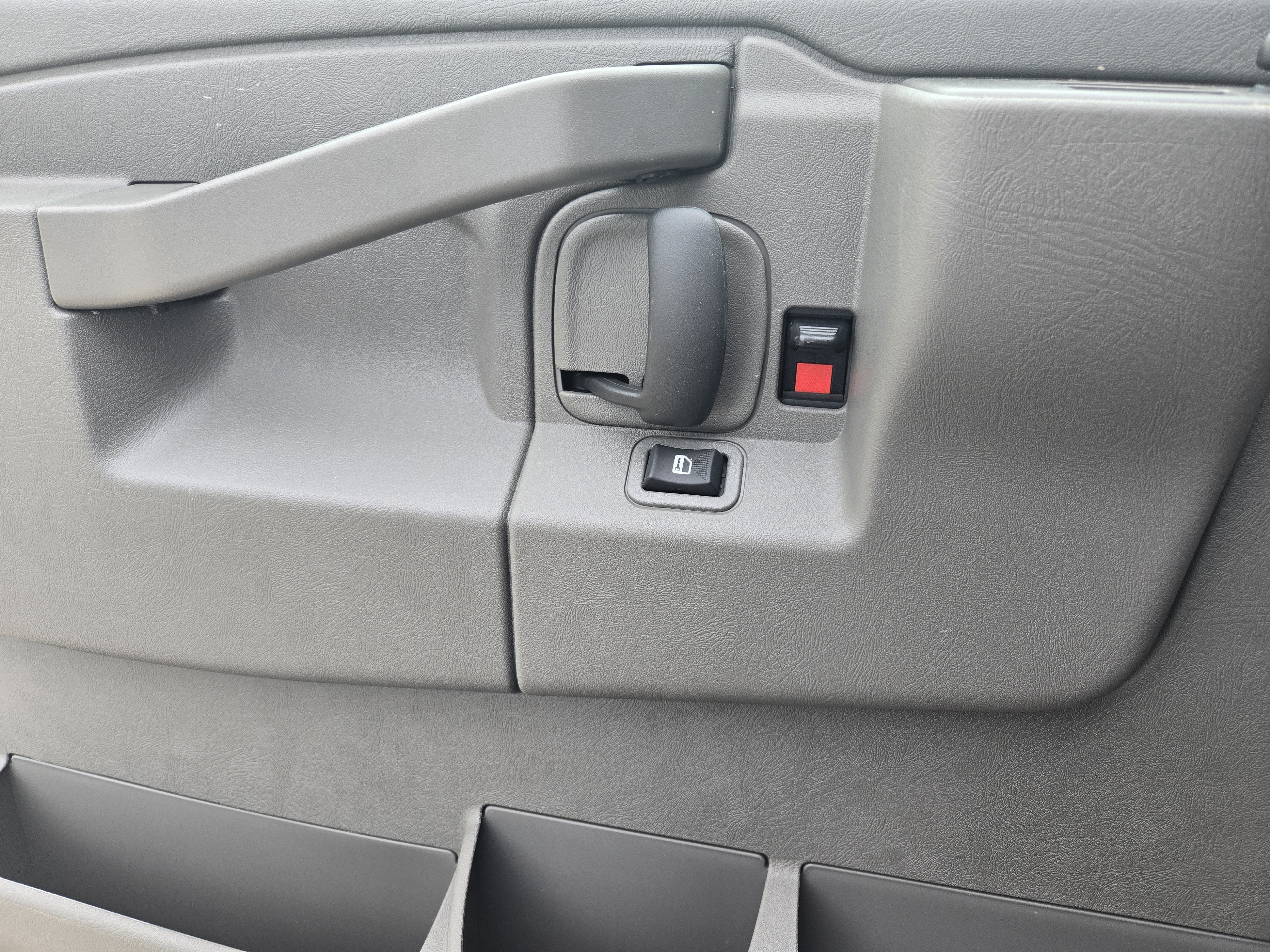 2025 Chevrolet Express Cargo Van Base