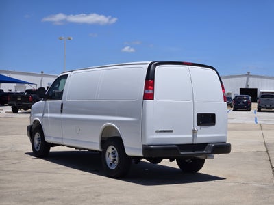 2025 Chevrolet Express Cargo Van Base