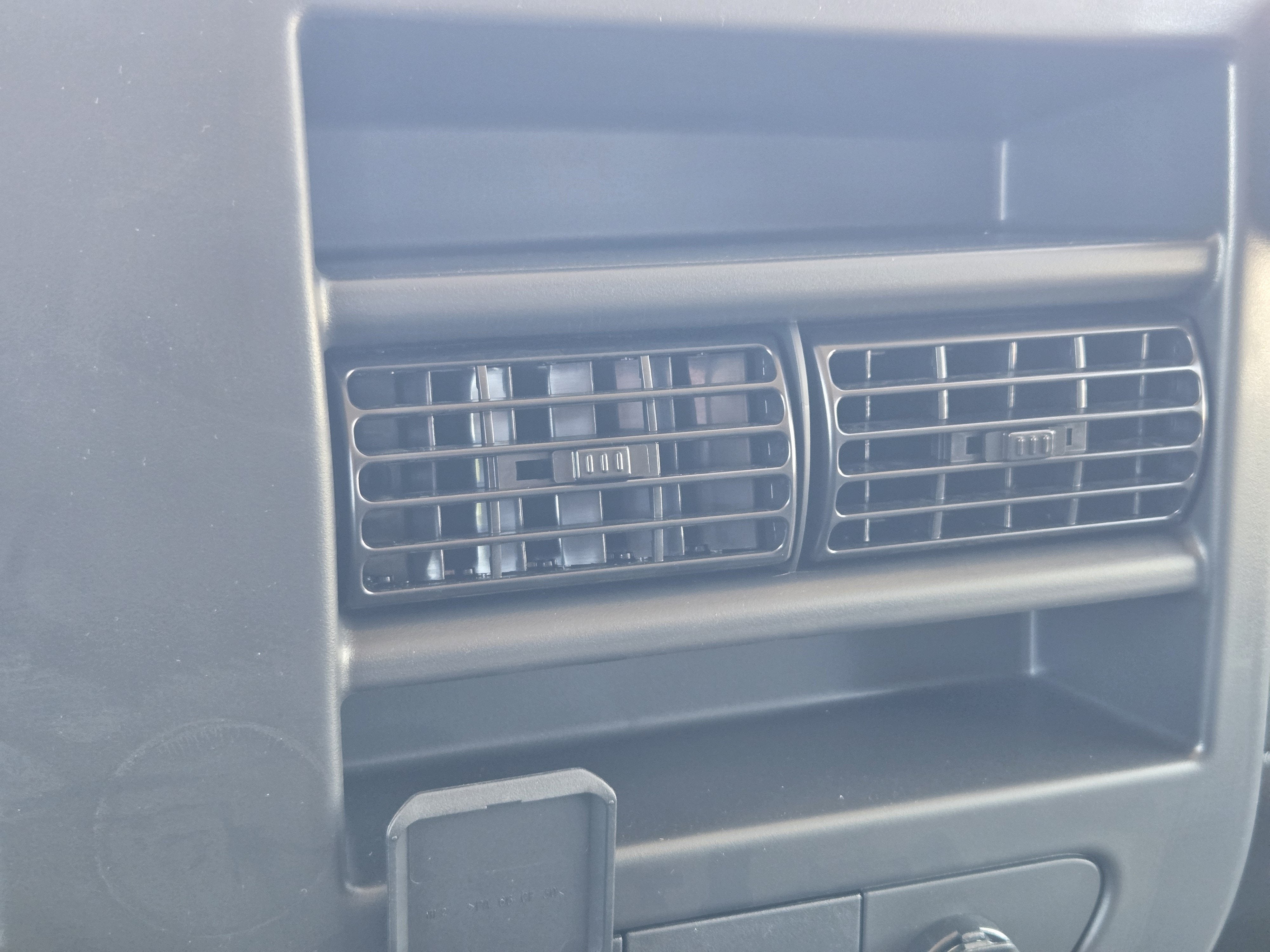 2025 Chevrolet Express Cargo Van Base