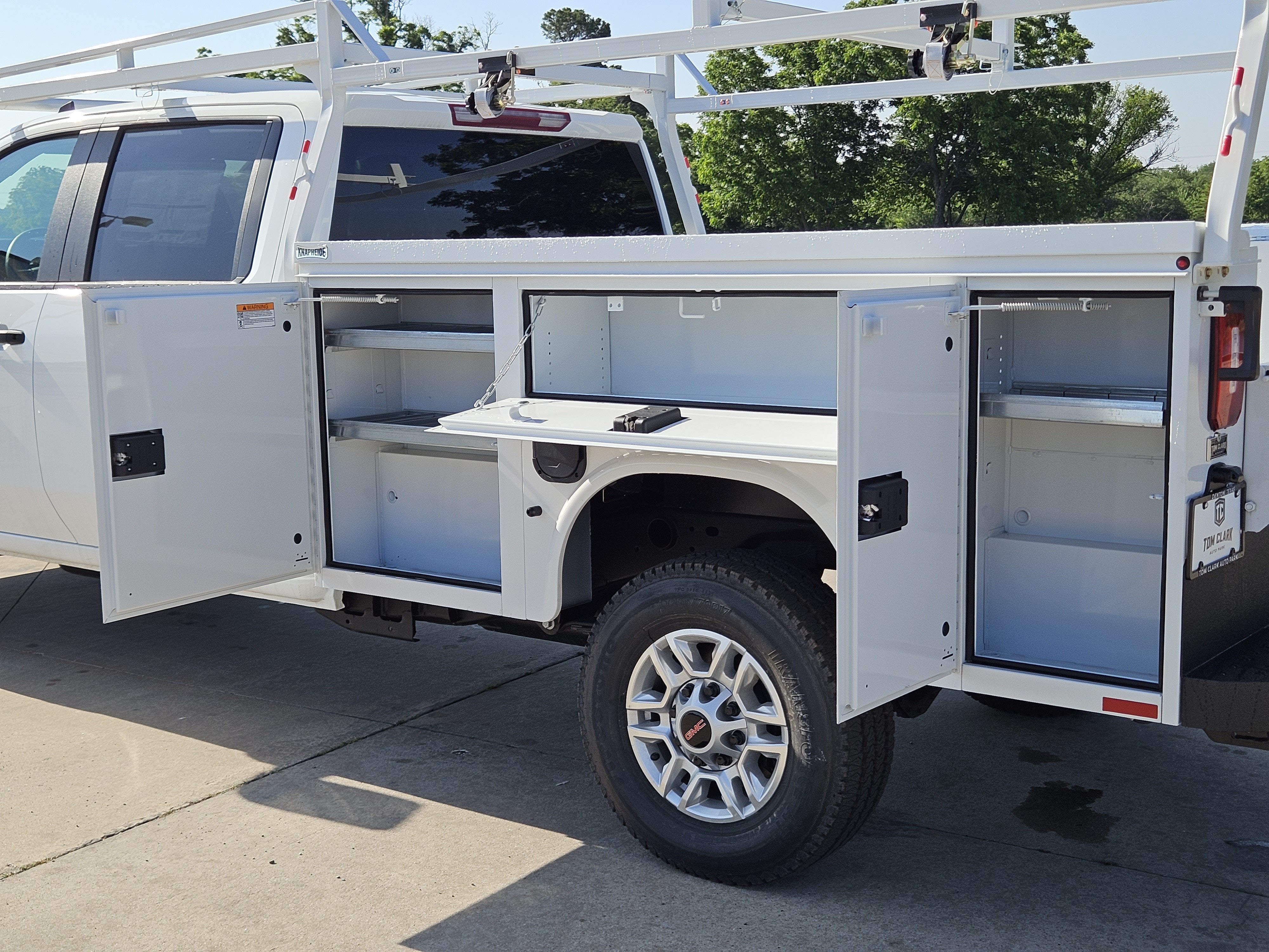 2026 GMC Sierra 2500HD Pro