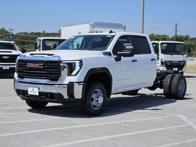 2026 GMC Sierra 3500HD CC Pro