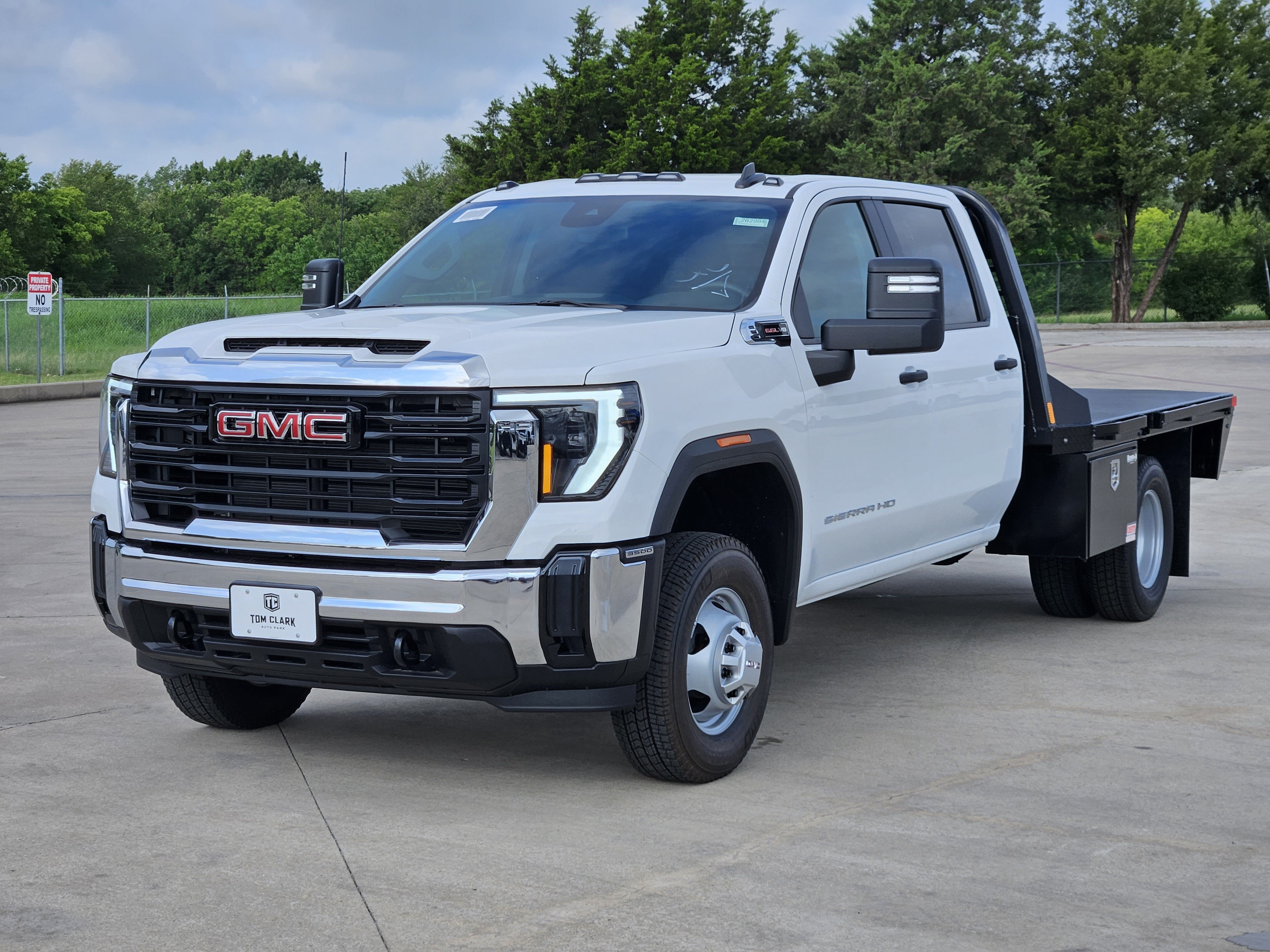 2026 GMC Sierra 3500HD CC Pro