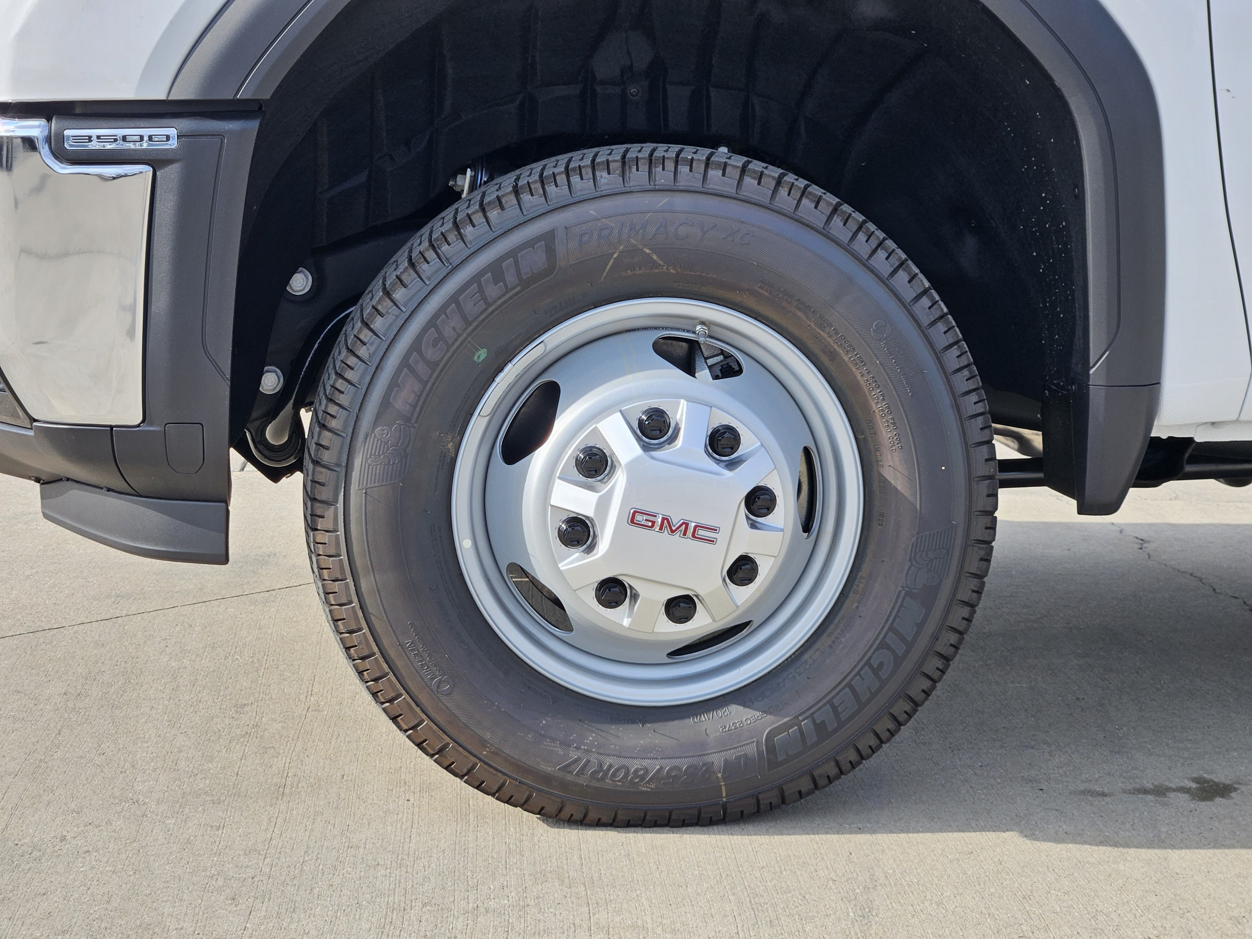 2026 GMC Sierra 3500HD CC Pro