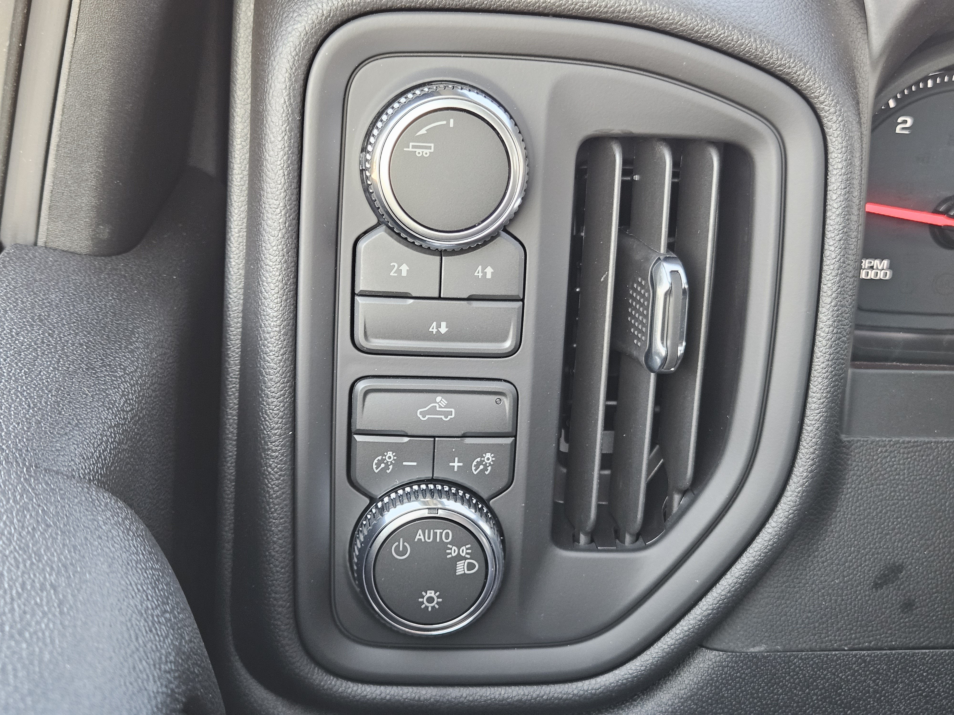 2026 GMC Sierra 3500HD CC Pro