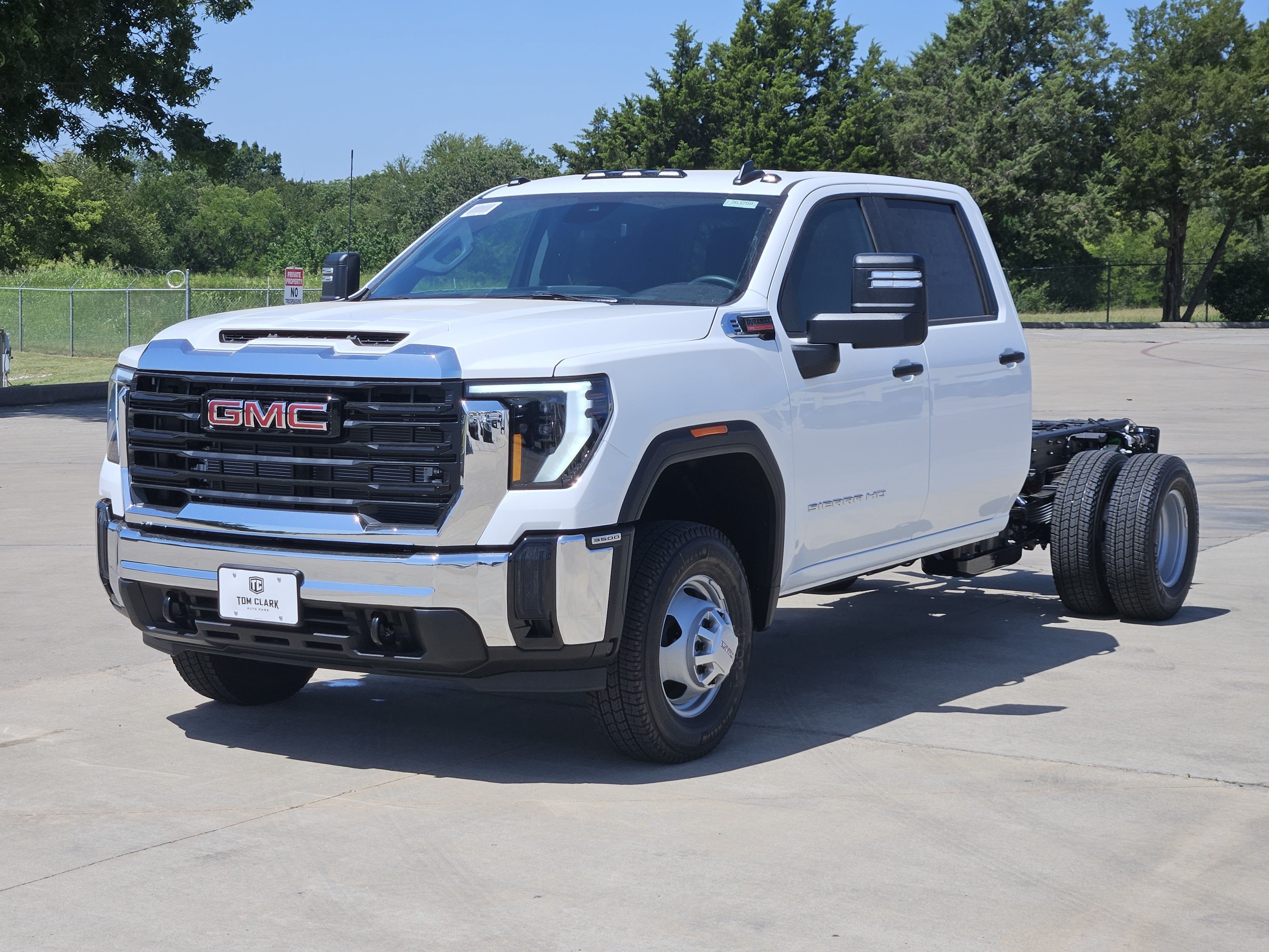 2026 GMC Sierra 3500HD CC Pro