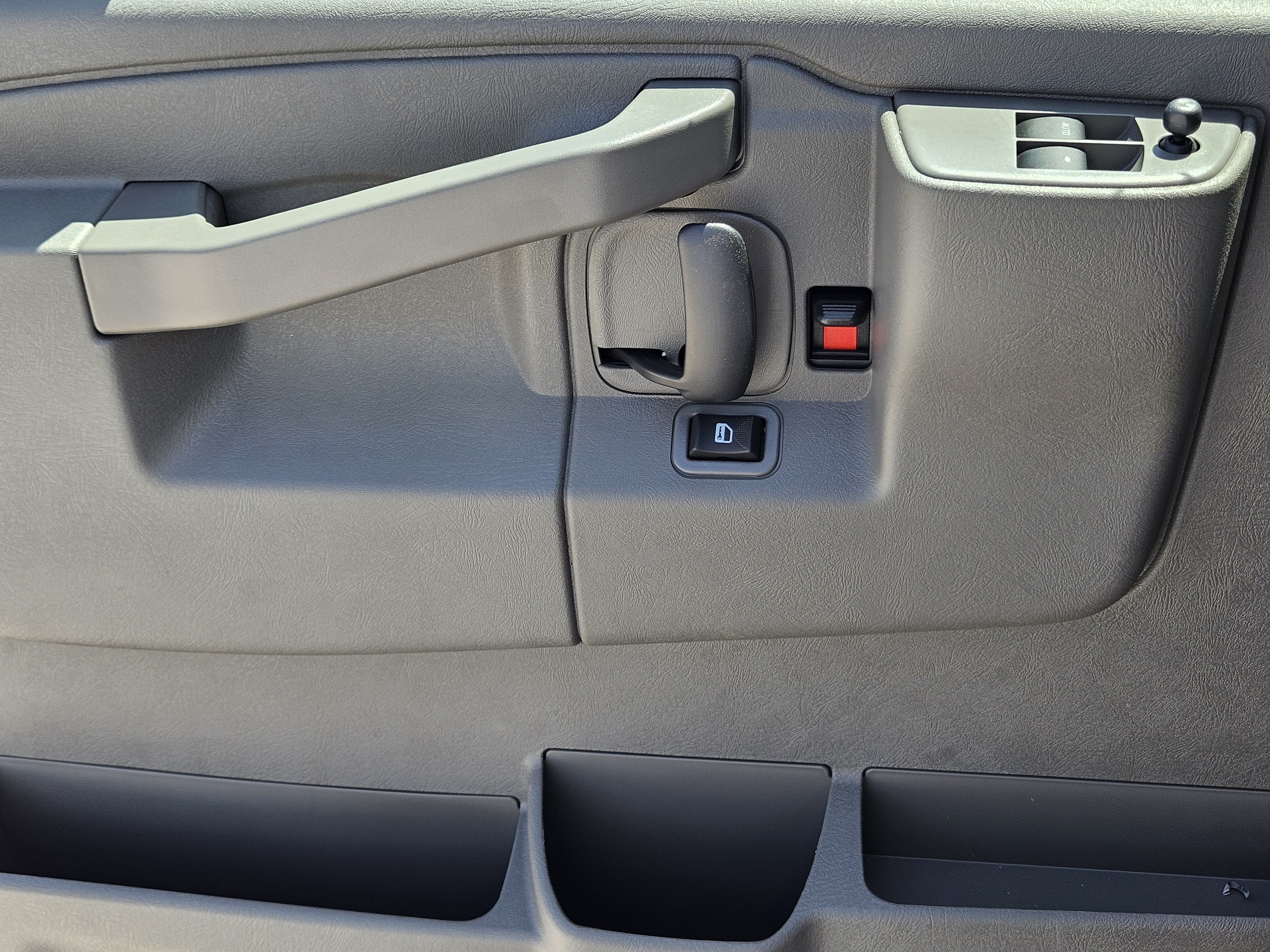 2026 GMC Savana Cargo Van Base