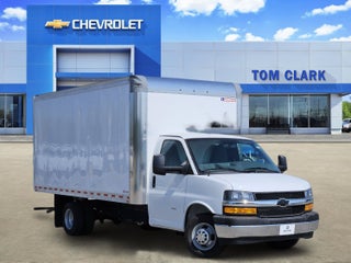 2026 Chevrolet Express Commercial Cutaway Base