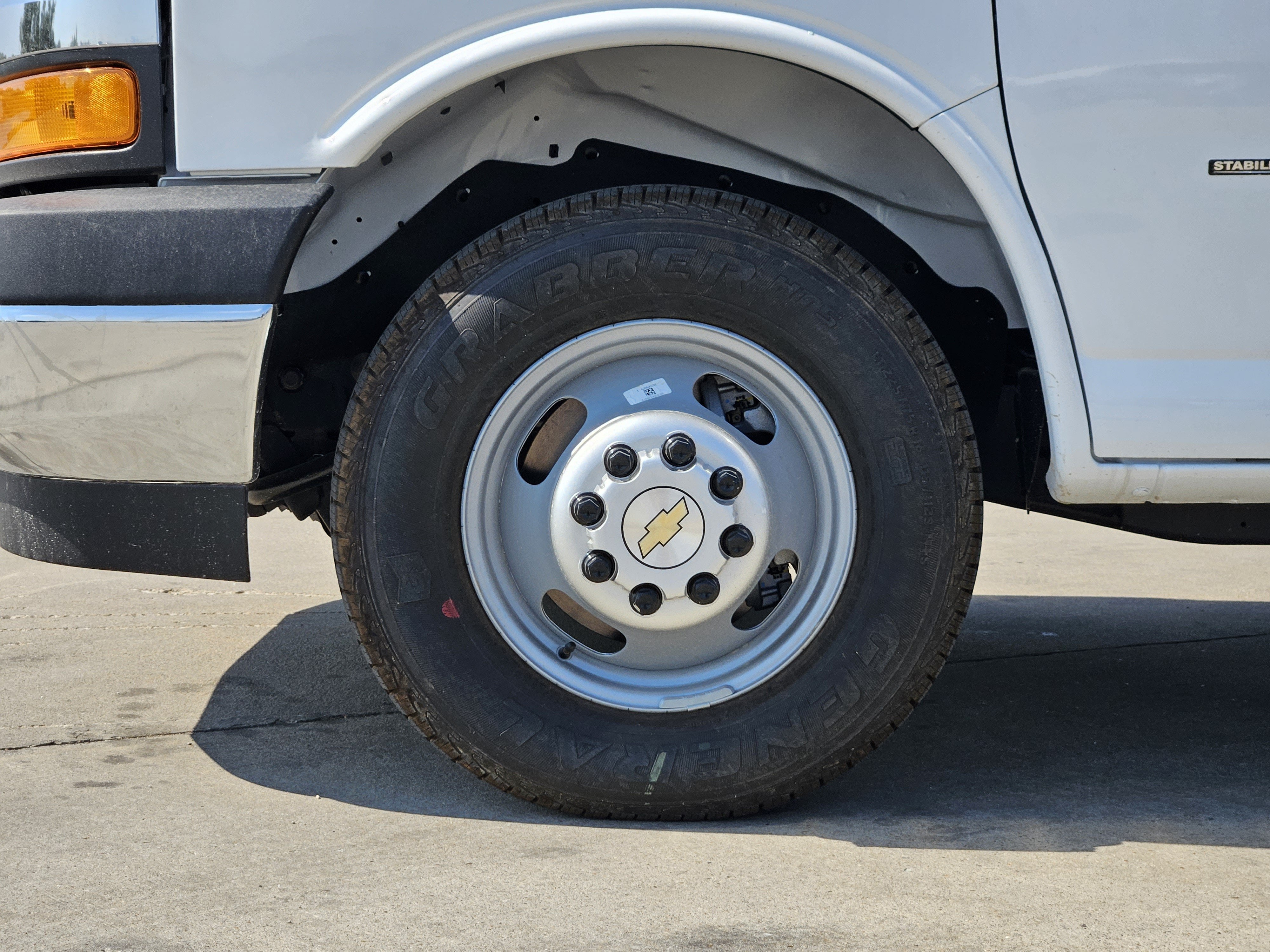 2026 Chevrolet Express Commercial Cutaway Base