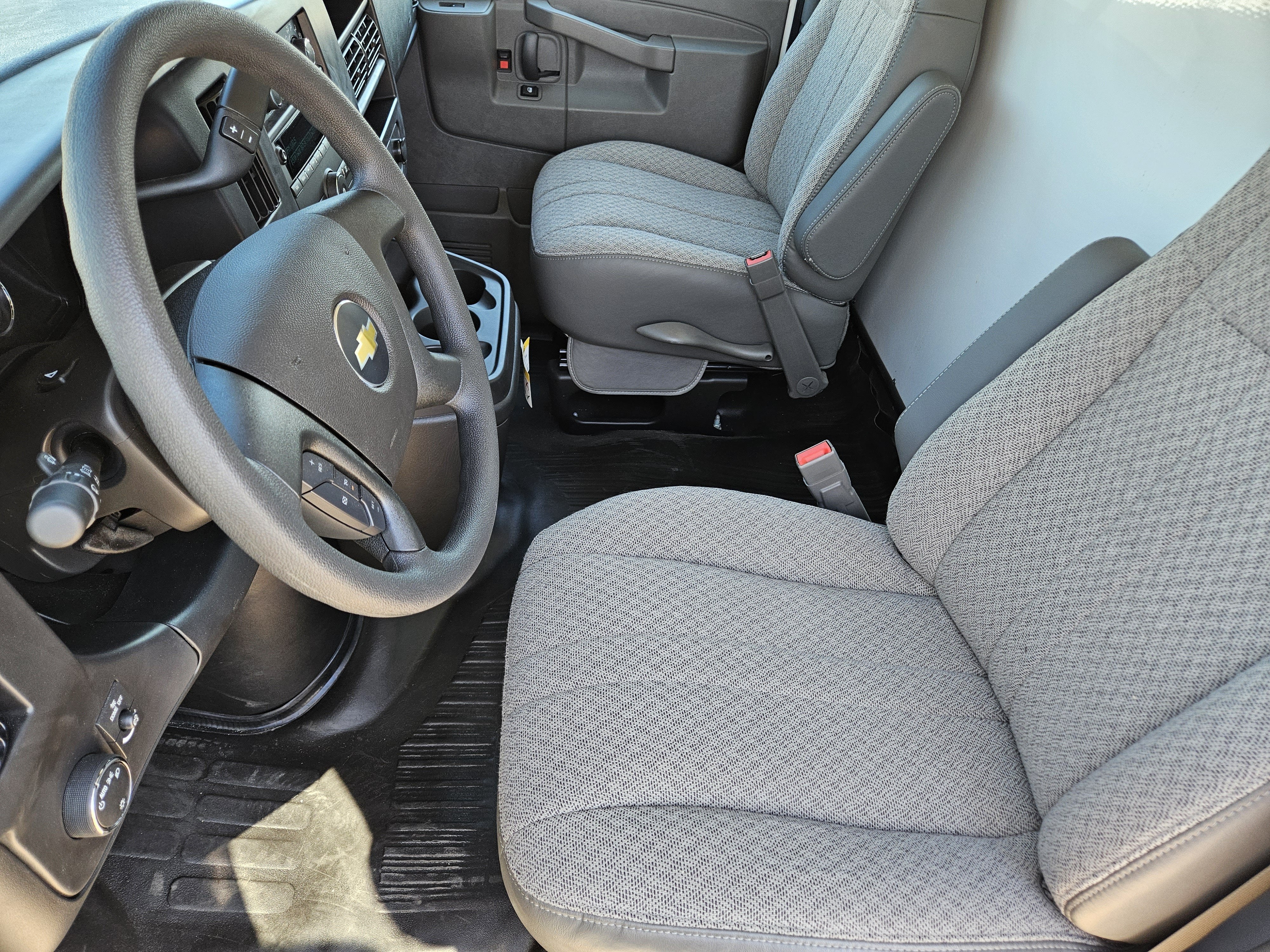 2026 Chevrolet Express Commercial Cutaway Base
