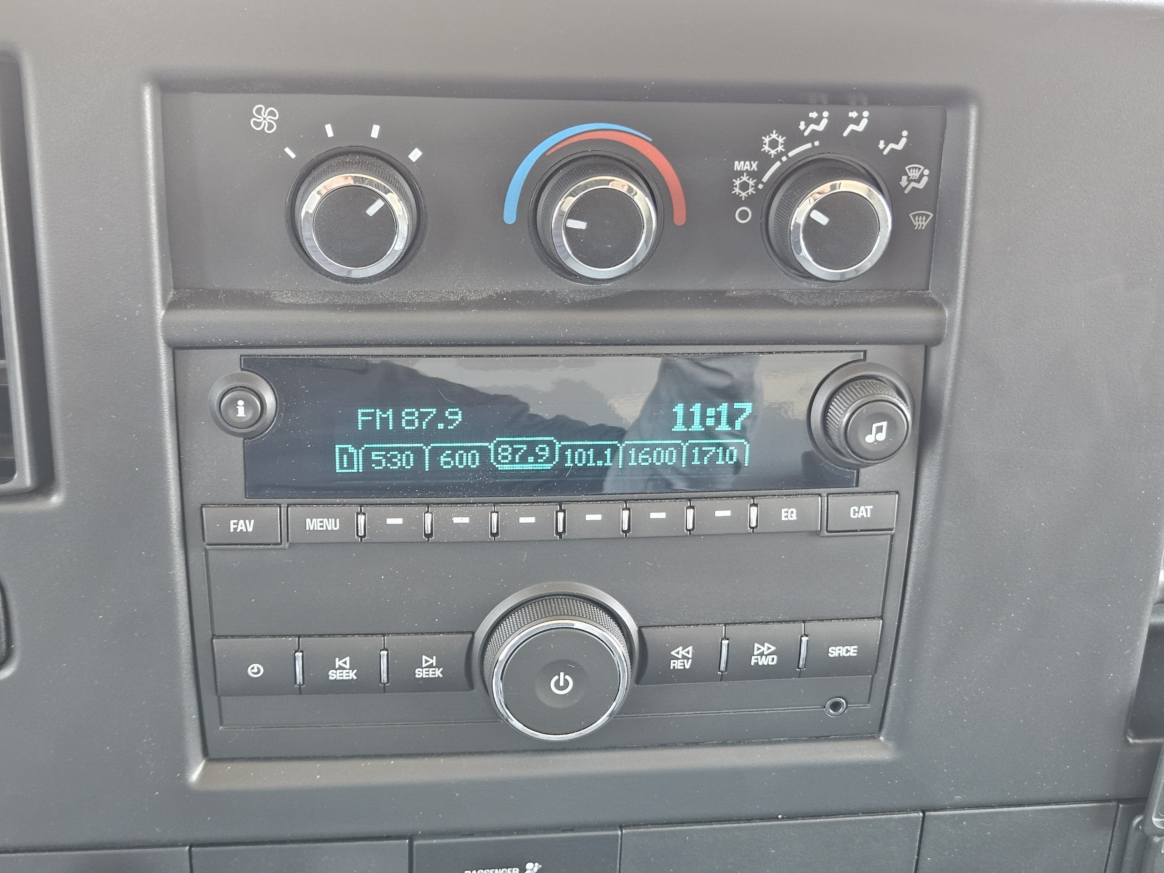 2026 Chevrolet Express Commercial Cutaway Base