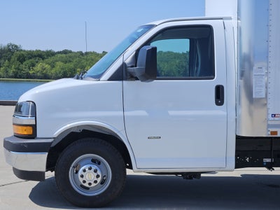 2026 Chevrolet Express Commercial Cutaway Base