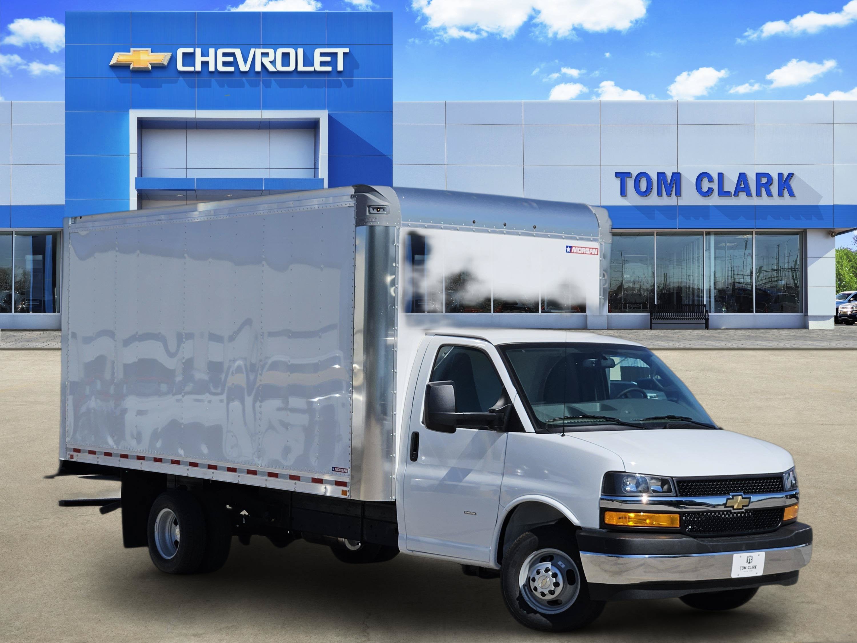2026 Chevrolet Express Commercial Cutaway Base