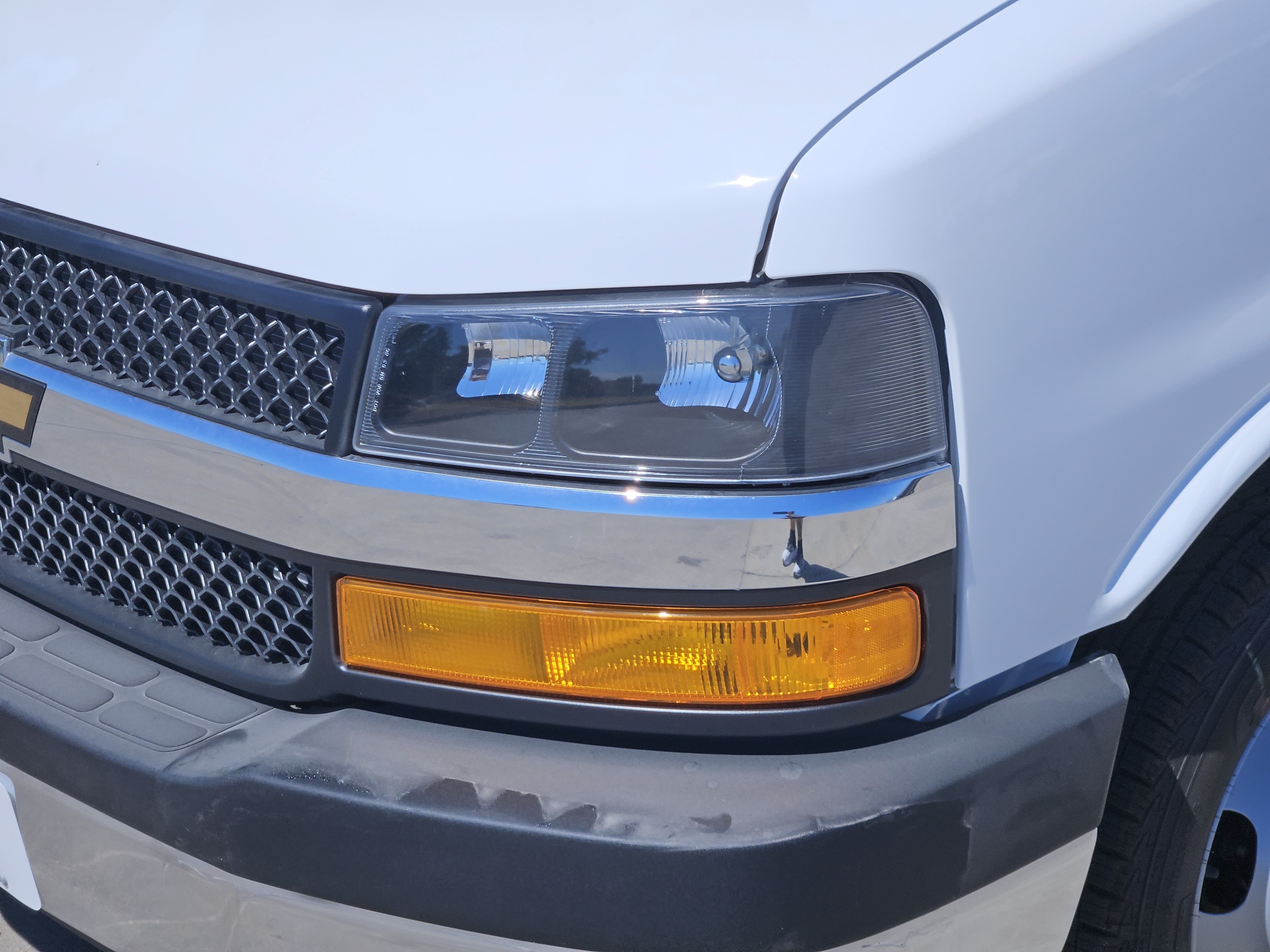 2026 Chevrolet Express Commercial Cutaway Base