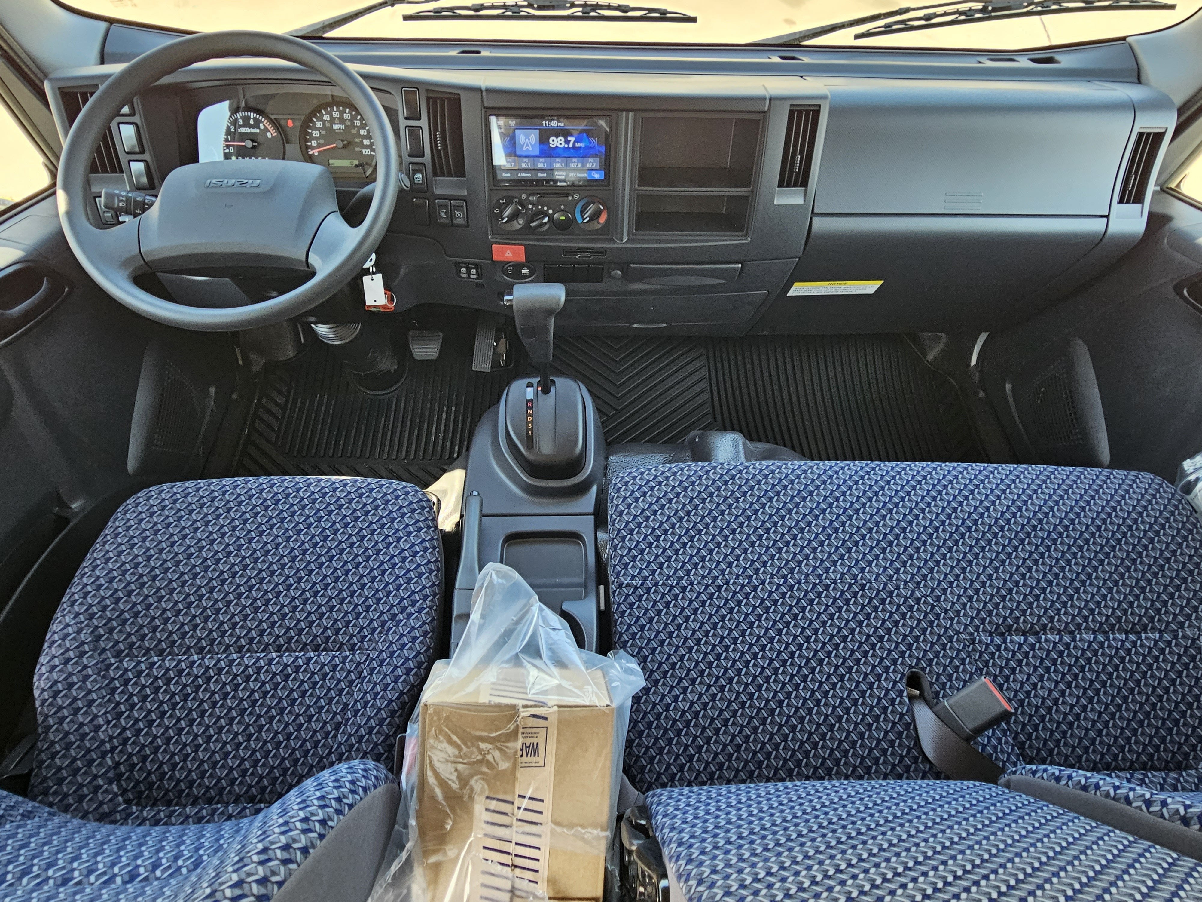 2027 ISUZU 4500 Base