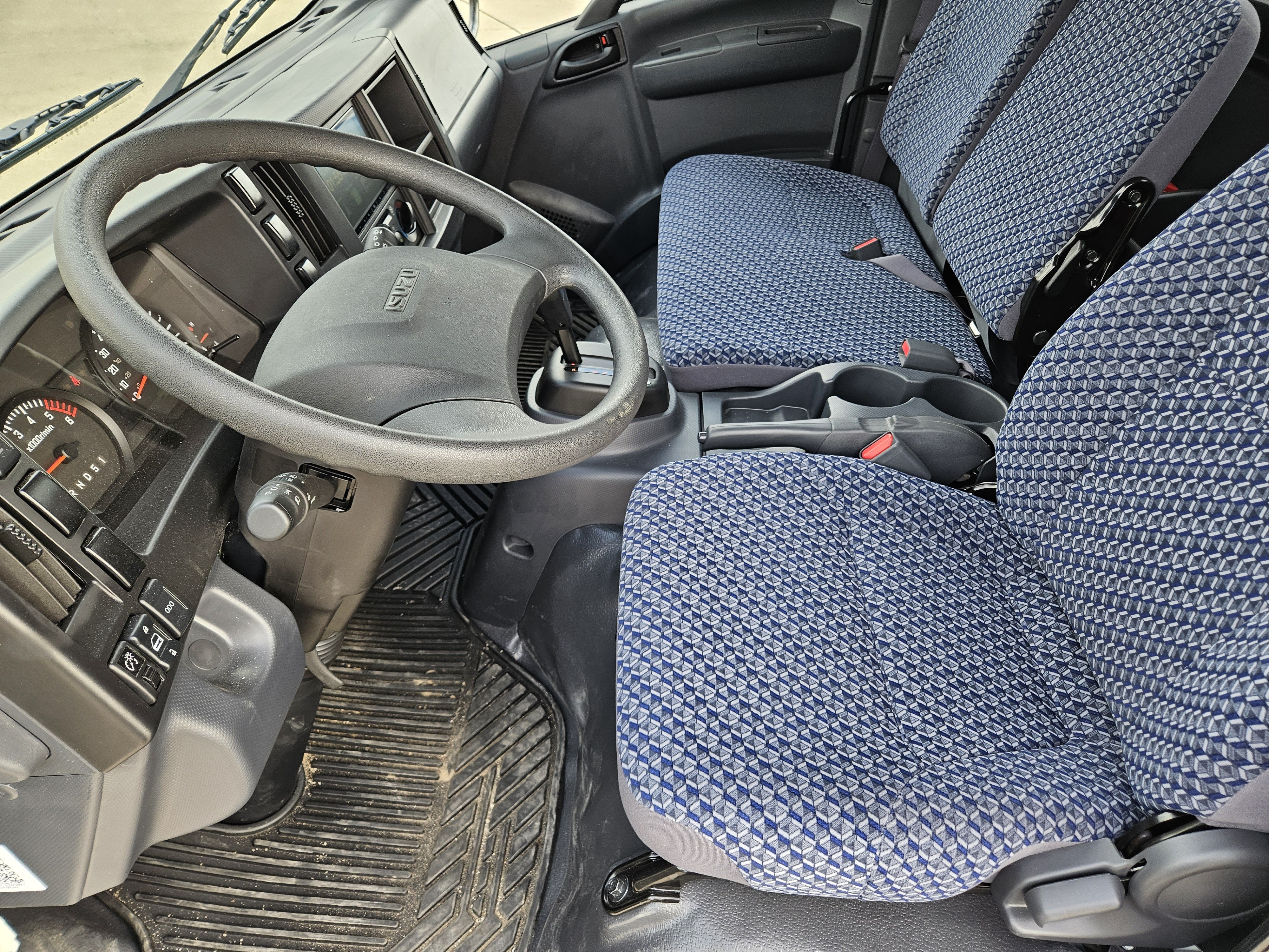 2026 ISUZU 4500 Base