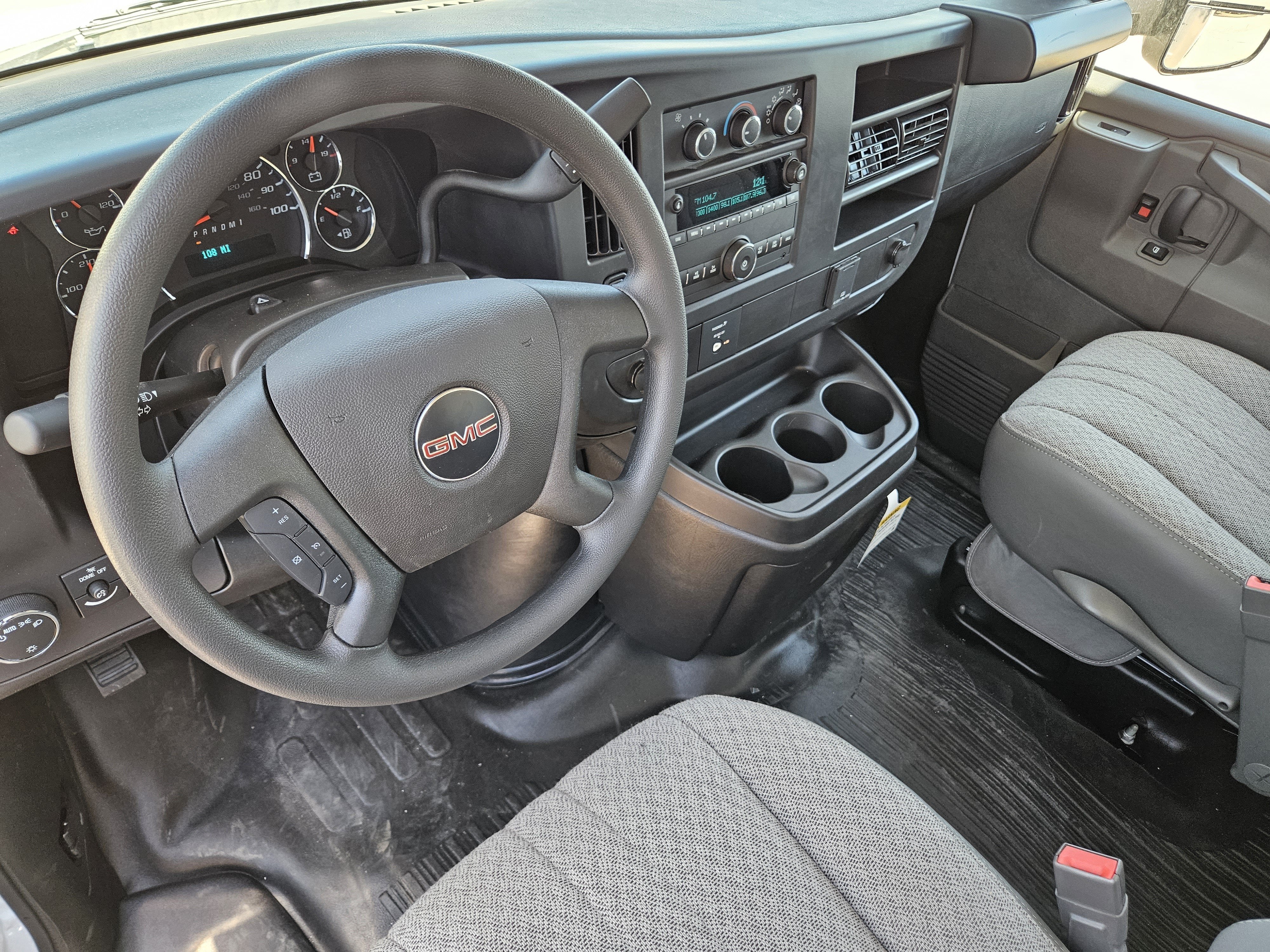2026 GMC Savana Commercial Cutaway Base