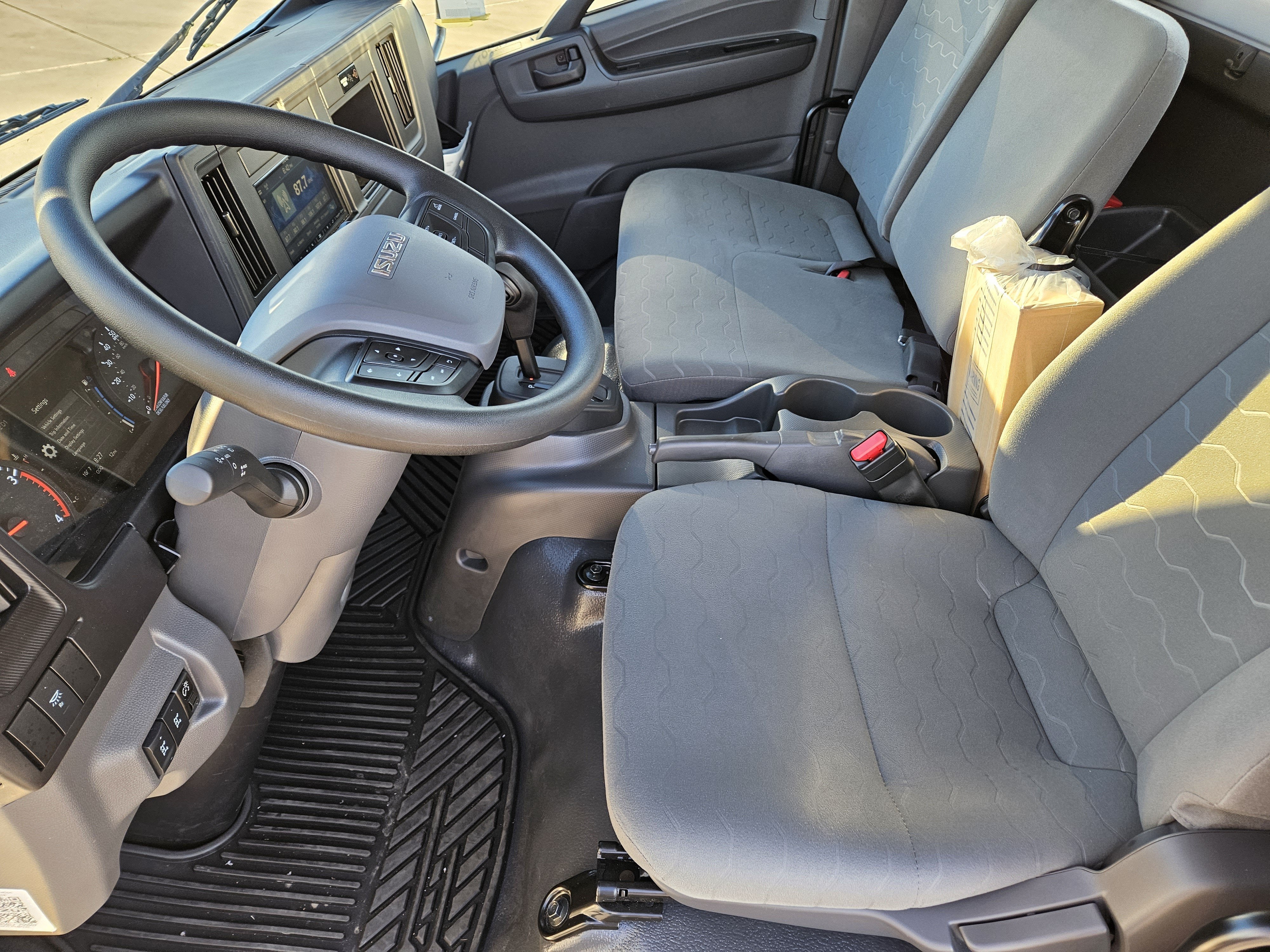 2027 ISUZU 4500 Base